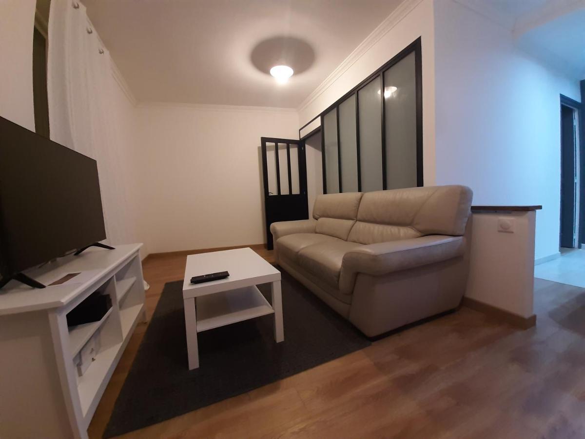 Appartement 2 Pieces, Proche Rer, Bus Et Chateau Rambouillet Kültér fotó