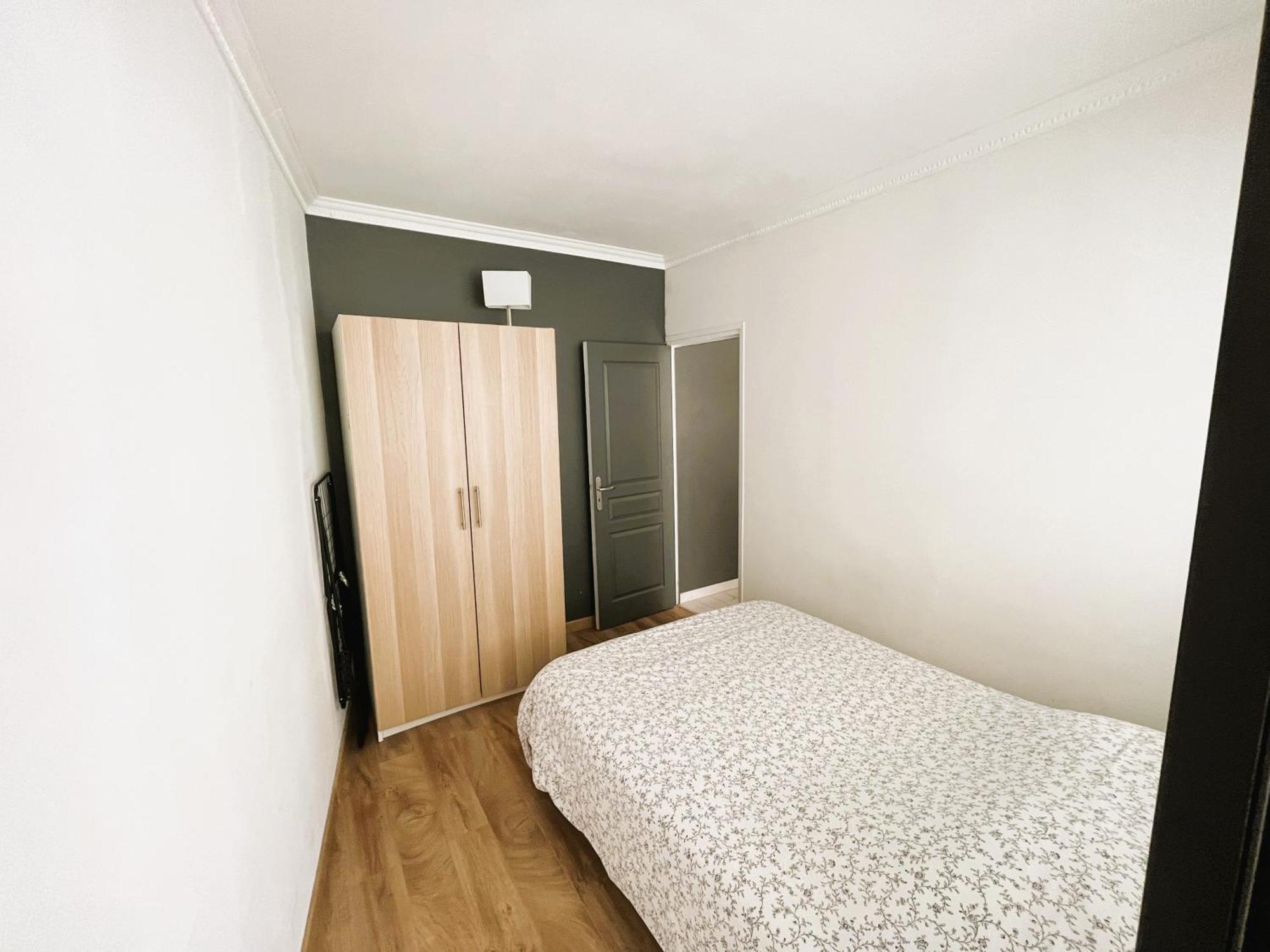 Appartement 2 Pieces, Proche Rer, Bus Et Chateau Rambouillet Kültér fotó